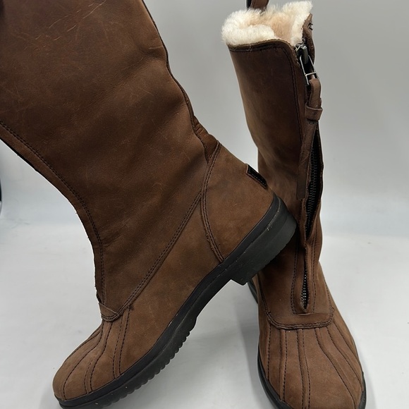 UGG Arquette Brown Leather Winter Boots Womens Size 8 Zip Sheepskin Cuff - Picture 6 of 8